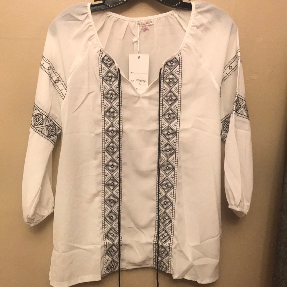 Beautiful airy white boho blouse brand new